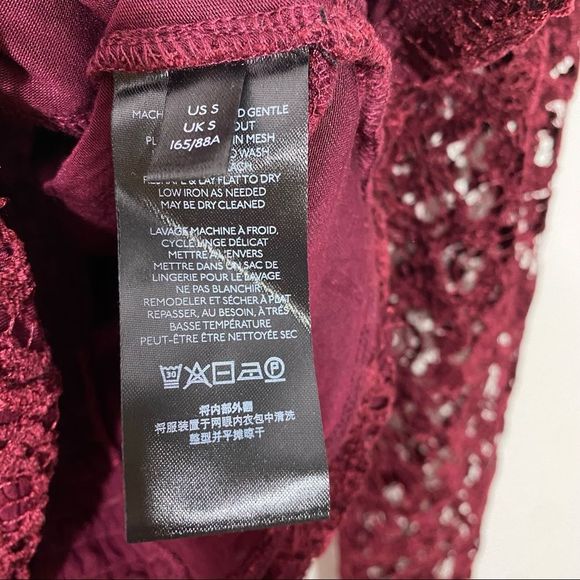 ANTHROPOLOGIE Wine Red Sweetheart Lace Top - Size Small - Picture 7 of 12